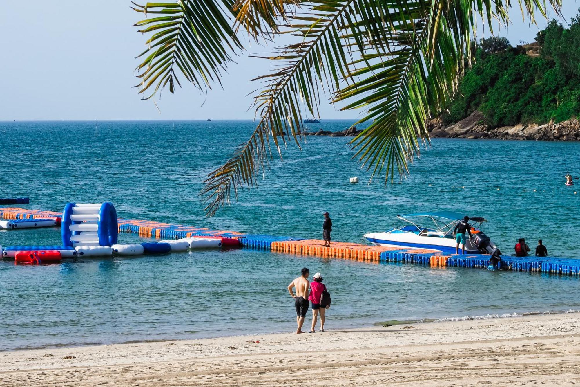 Bounce Beach Resort And Spa Дананг Экстерьер фото