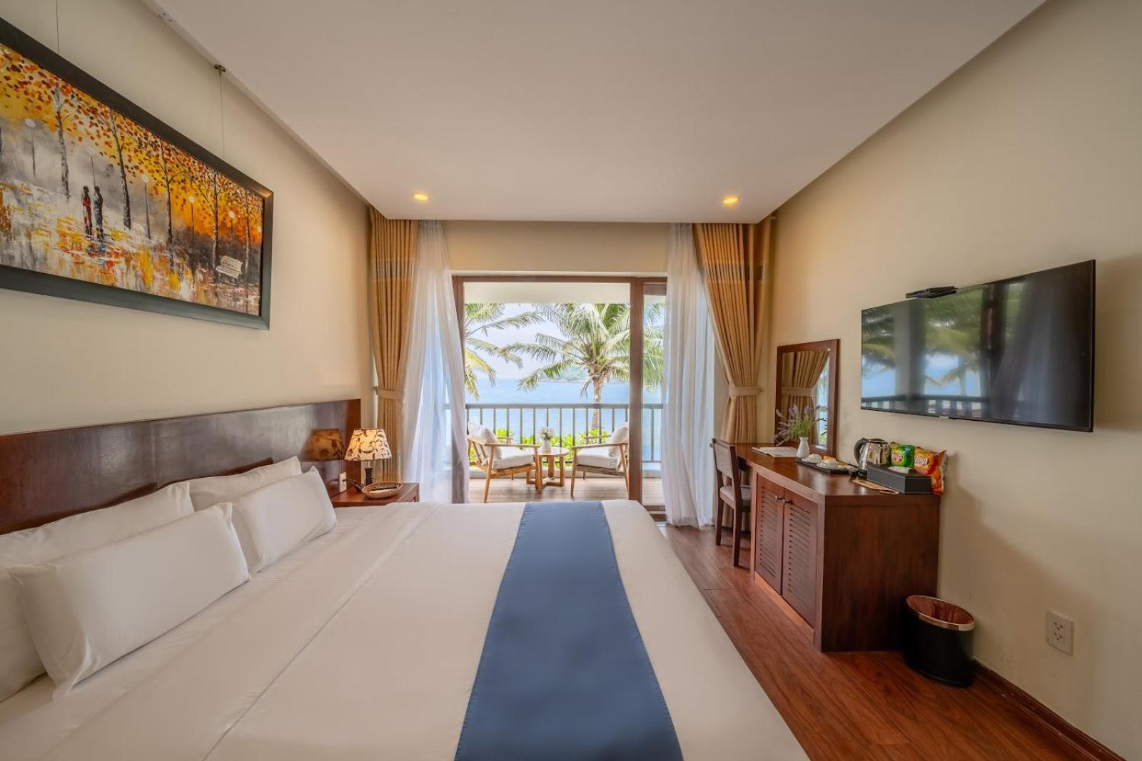 Bounce Beach Resort And Spa Дананг Экстерьер фото