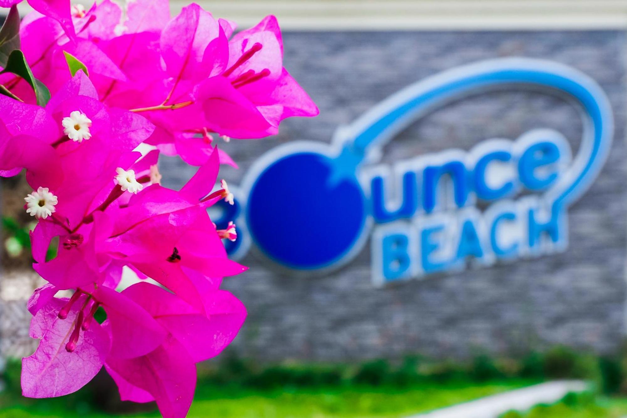 Bounce Beach Resort And Spa Дананг Экстерьер фото