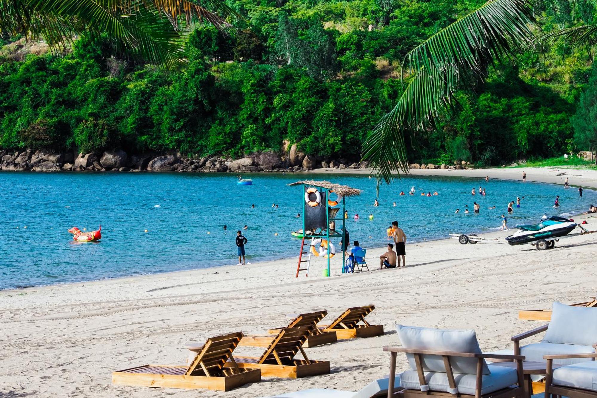 Bounce Beach Resort And Spa Дананг Экстерьер фото