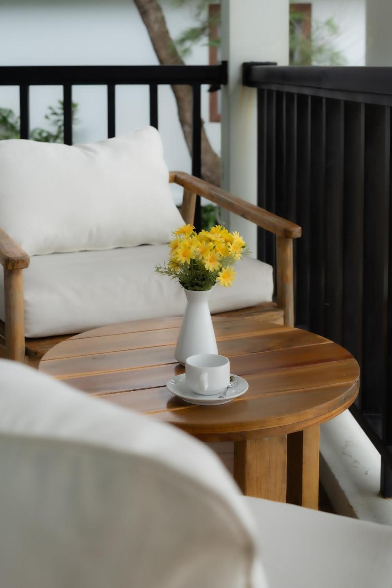 Bounce Beach Resort And Spa Дананг Экстерьер фото