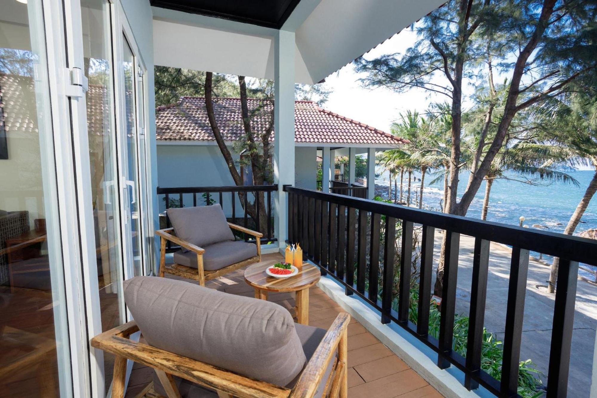 Bounce Beach Resort And Spa Дананг Экстерьер фото
